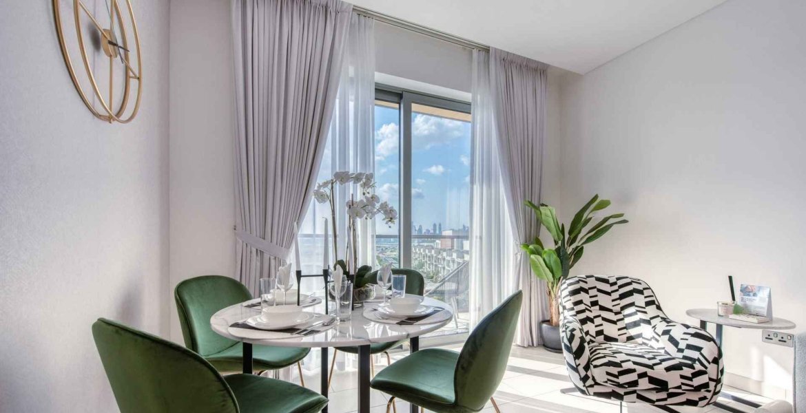 340 RIVERSIDE CRESCENT 10